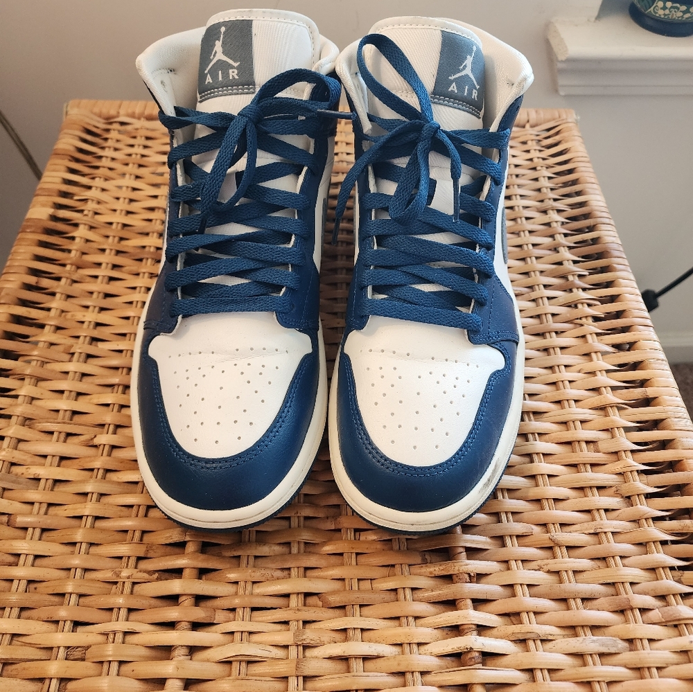 Women's Air Jordan 1 Mid Sky French Blue